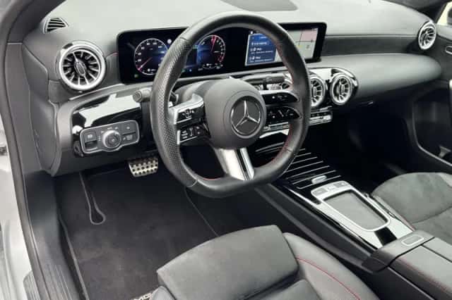 Mercedes-Benz A-Klasse (2023) thumbnail 15