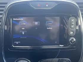Renault Captur (2016) thumbnail 22