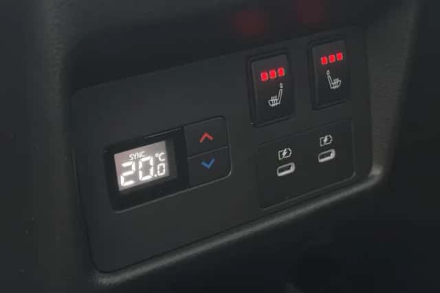 Nissan X-Trail (2025) thumbnail 4