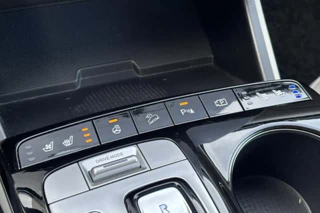 Hyundai Tucson (2021) thumbnail 22
