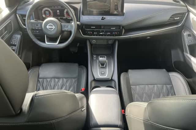 Nissan Qashqai (2023) thumbnail 2