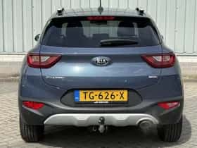 Kia Stonic (2018) thumbnail 31