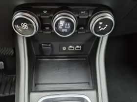 Renault Captur (2024) thumbnail 13