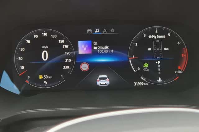Renault Captur (2024) thumbnail 18