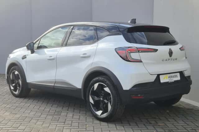 Renault Captur (2024) thumbnail 17