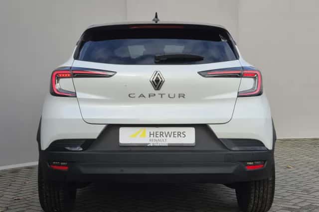 Renault Captur (2024) thumbnail 26