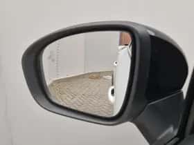 Renault Captur (2024) thumbnail 33