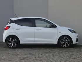 Hyundai i10 (2023) thumbnail 17