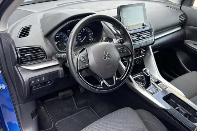 Mitsubishi Eclipse Cross (2022) thumbnail 19