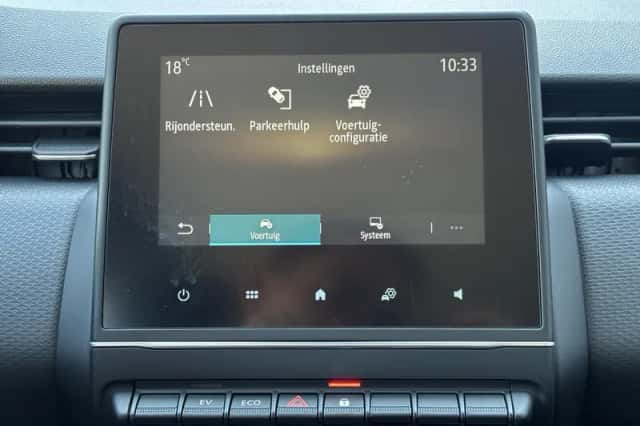 Renault Clio (2022) thumbnail 37