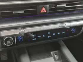 Hyundai Ioniq 6 (2023) thumbnail 23