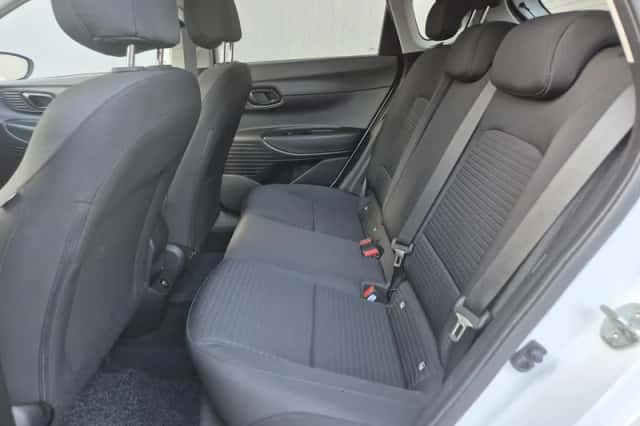 Hyundai i20 (2021) thumbnail 11