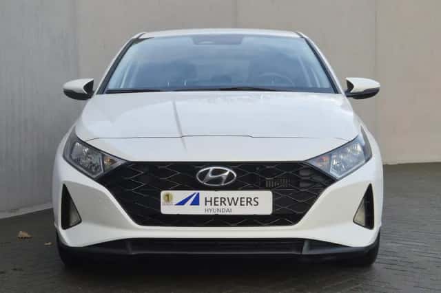 Hyundai i20 (2021) thumbnail 27