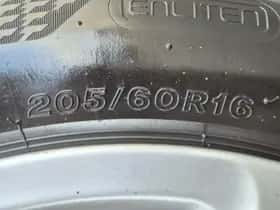 Volkswagen Taigo (2022) thumbnail 25