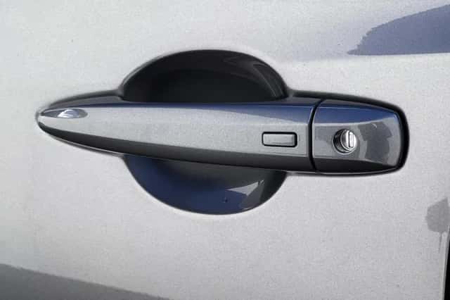 Nissan Juke (2025) thumbnail 34