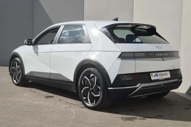 Hyundai Ioniq 5 (2023) thumbnail 17