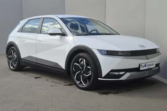 Hyundai Ioniq 5 (2023) thumbnail 19