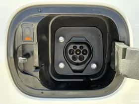 Hyundai Santa Fe (2022) thumbnail 40