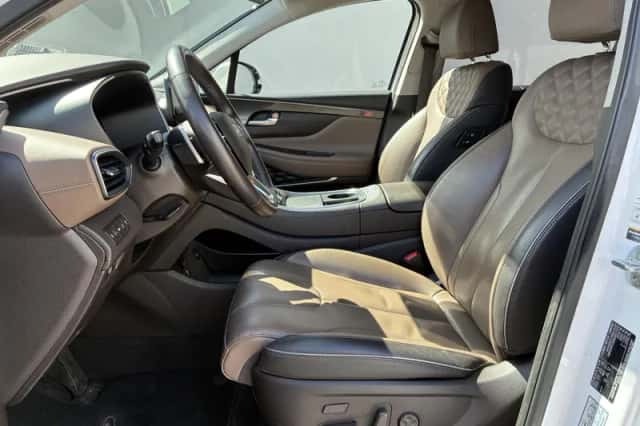 Hyundai Santa Fe (2022) thumbnail 8