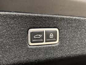 Hyundai Ioniq 6 (2023) thumbnail 32