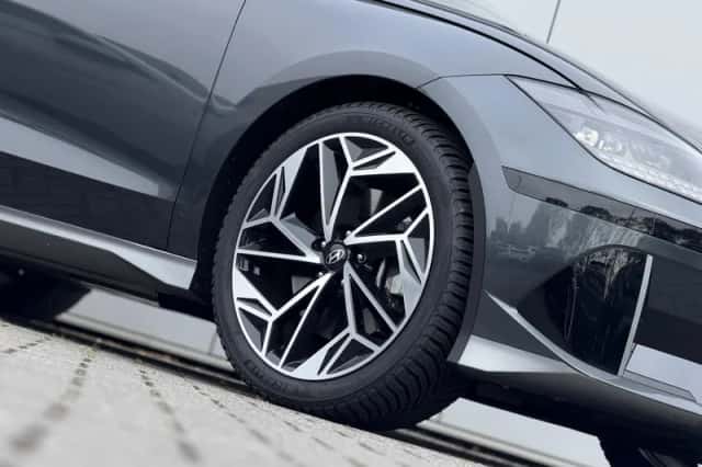 Hyundai Ioniq 6 (2023) thumbnail 35