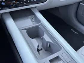 Hyundai Ioniq 6 (2023) thumbnail 45