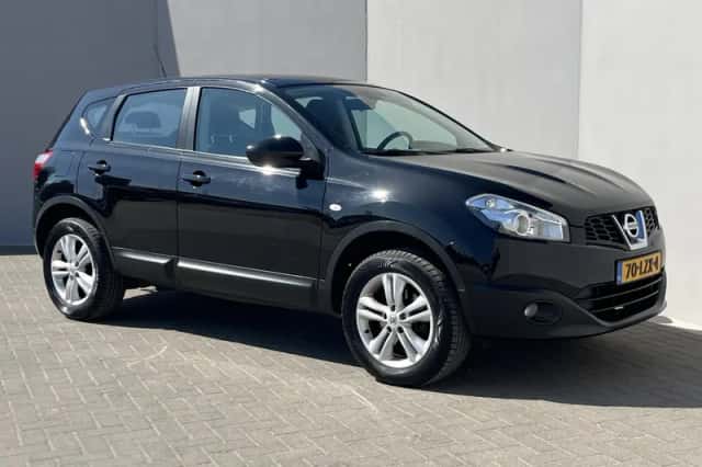Nissan Qashqai (2010) thumbnail 17