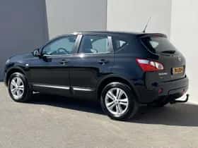 Nissan Qashqai (2010) thumbnail 18