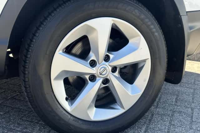 Nissan Qashqai (2020) thumbnail 14