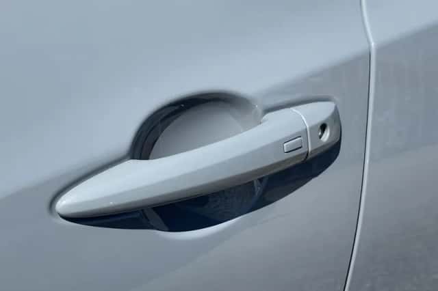 Nissan Juke (2025) thumbnail 13