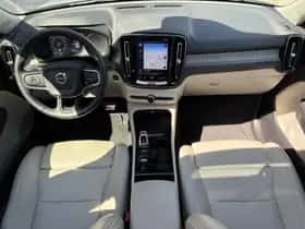 Volvo XC40 (2020) thumbnail 5