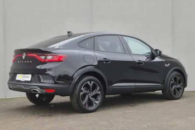 Renault Arkana (2023) thumbnail 3