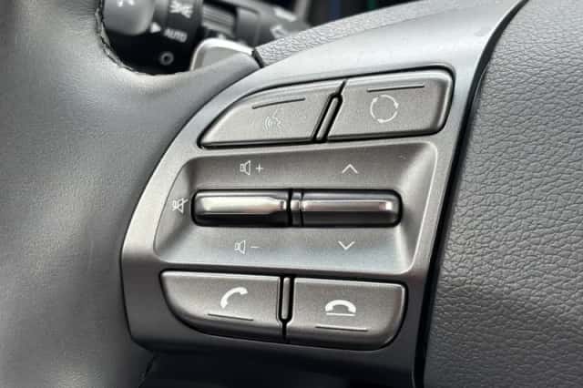 Hyundai Ioniq (2020) thumbnail 31