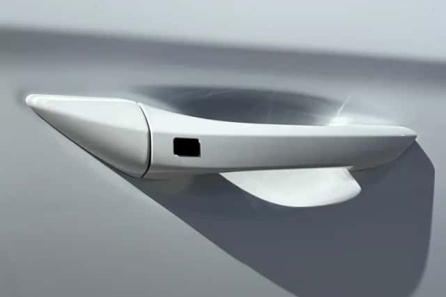 Hyundai Ioniq (2022) thumbnail 24