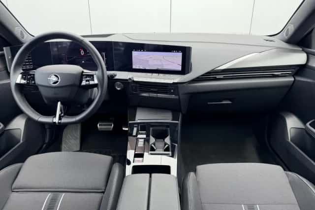 Opel Astra (2025) thumbnail 2