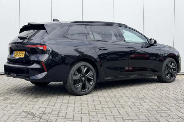 Opel Astra (2025) thumbnail 3