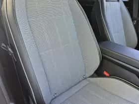 Renault Mégane E-Tech (2024) thumbnail 32