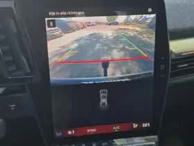 Renault Mégane E-Tech (2024) thumbnail 8