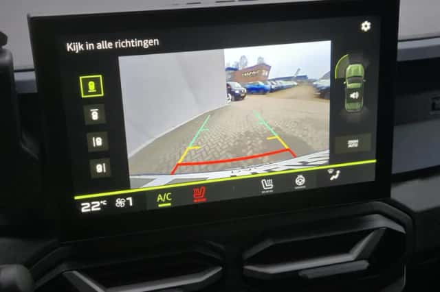 Dacia Duster (2025) thumbnail 4