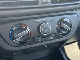 Hyundai i10 (2021) thumbnail 6
