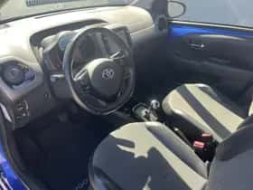 Toyota Aygo (2018) thumbnail 22