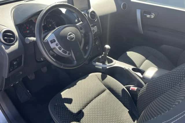 Nissan Qashqai (2008) thumbnail 18