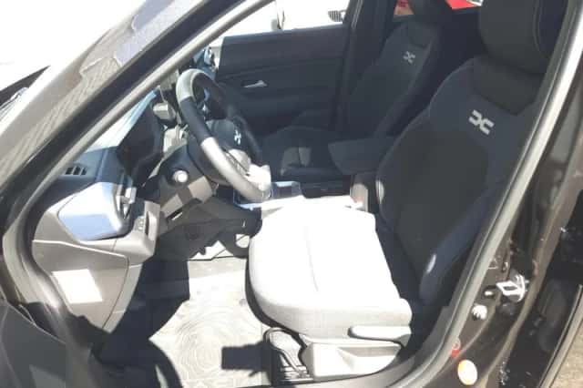 Dacia Duster (2024) thumbnail 7