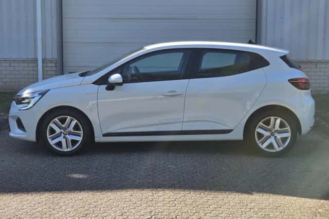 Renault Clio (2022) thumbnail 12
