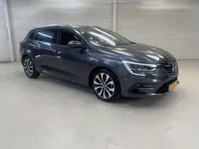 Renault Mégane (2023) thumbnail 24