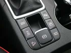 Kia Sportage (2019) thumbnail 41