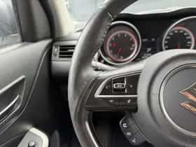 Suzuki Swift (2018) thumbnail 13