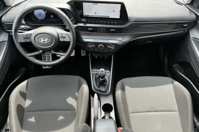 Hyundai Bayon (2025) thumbnail 2