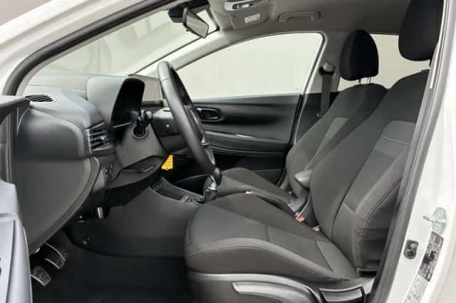 Hyundai Bayon (2025) thumbnail 6