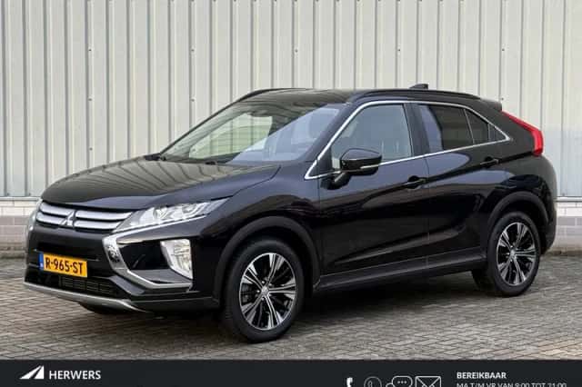 Mitsubishi Eclipse Cross (2020) thumbnail 1